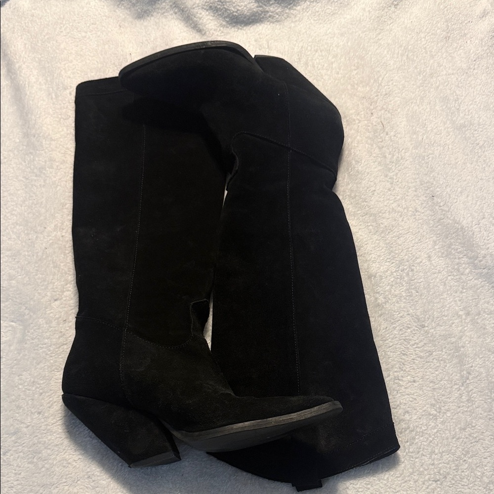 Suede Western style Boots